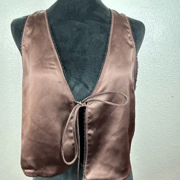 Zara Chocolate Brown Vest - Picture 7 of 9